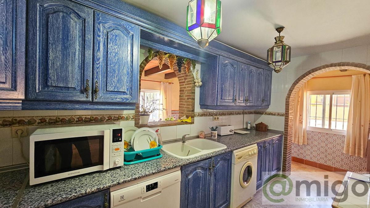 Venta de villa en Casares Playa