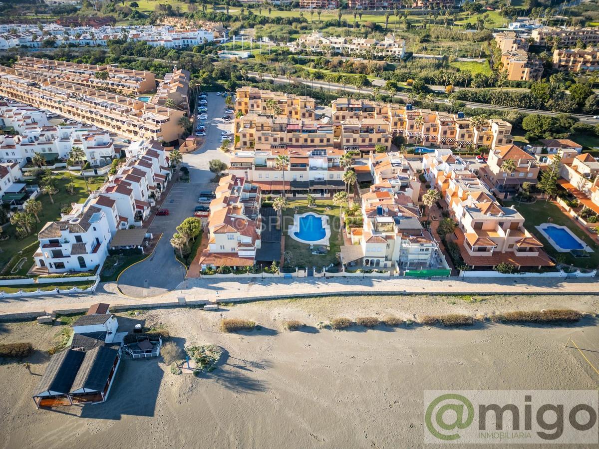 Venta de villa en Casares Playa
