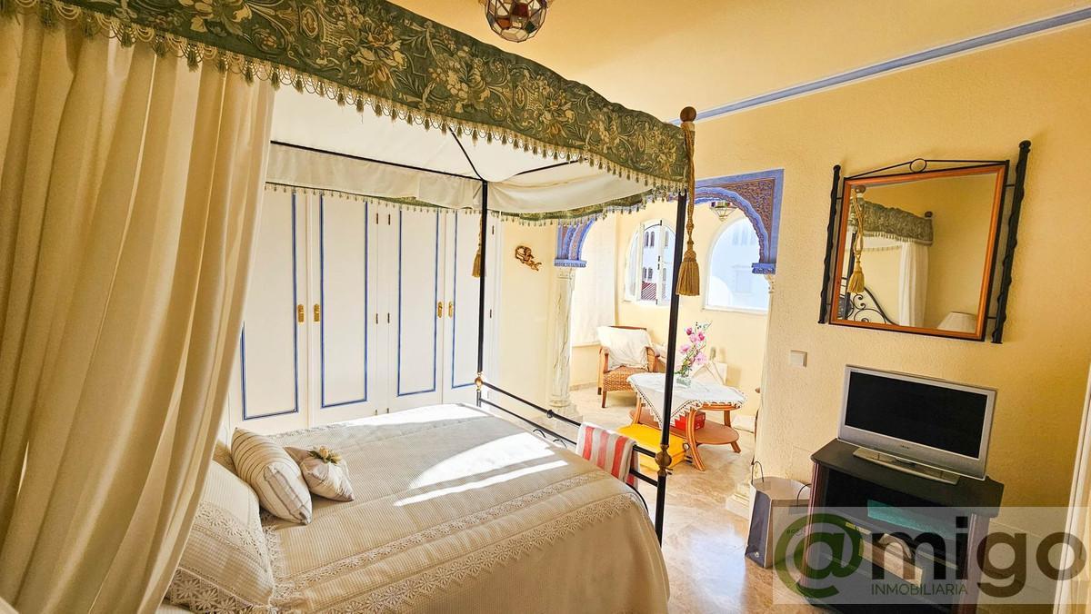 Venta de villa en Casares Playa