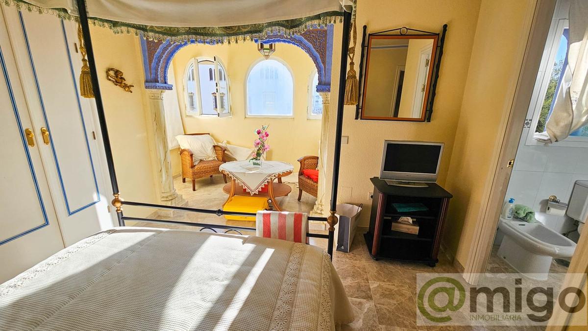 Venta de villa en Casares Playa