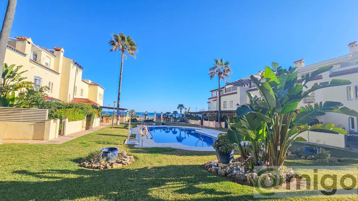 Venta de villa en Casares Playa