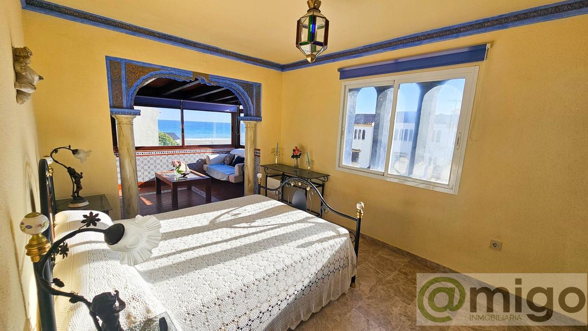 Venta de villa en Casares Playa