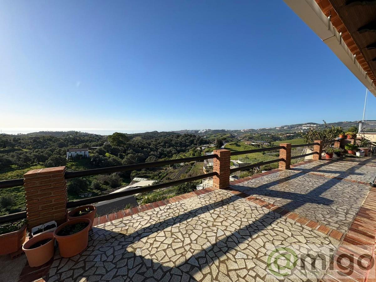 Venta de villa en La Cala de Mijas