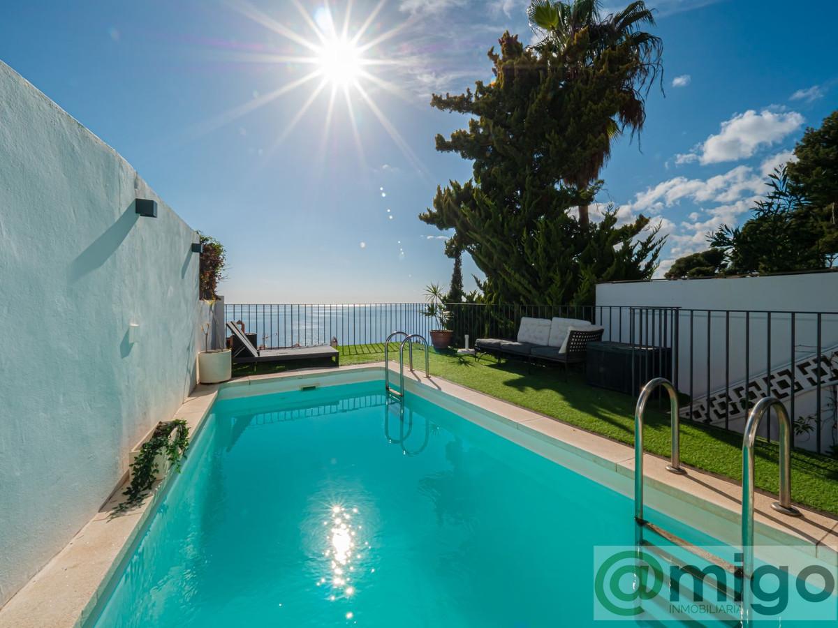 Venta de villa en Málaga Este