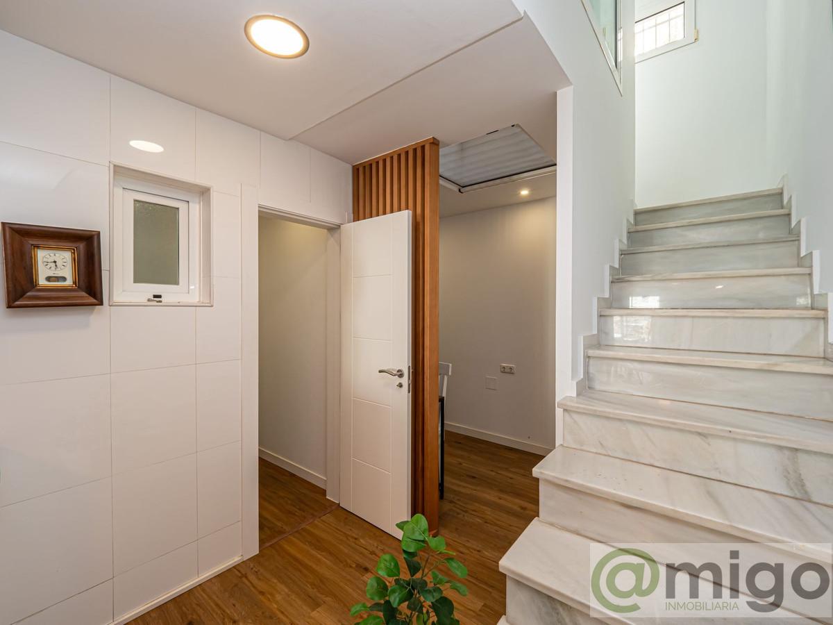 Venta de villa en Málaga Este