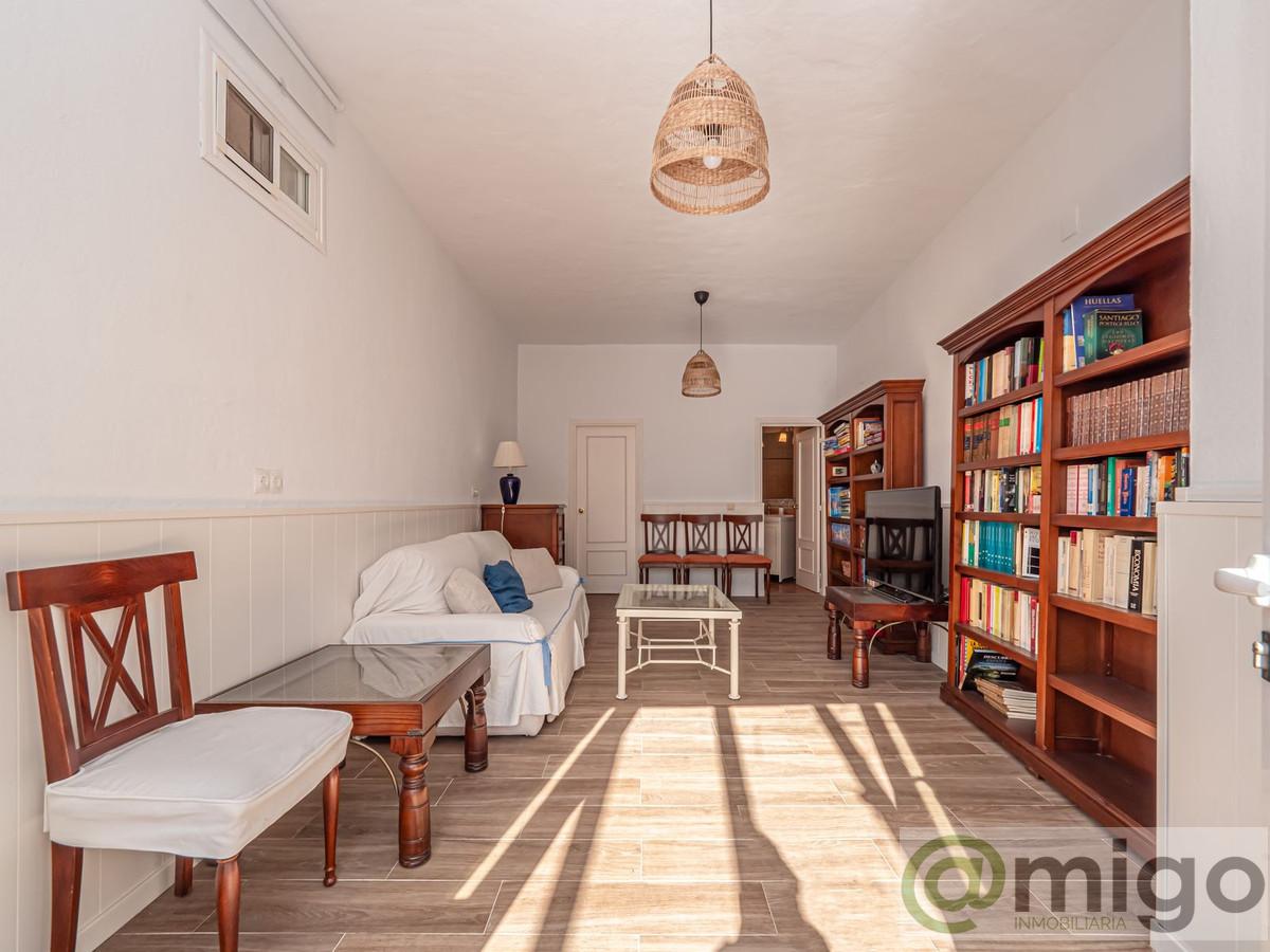 Venta de villa en Málaga Este