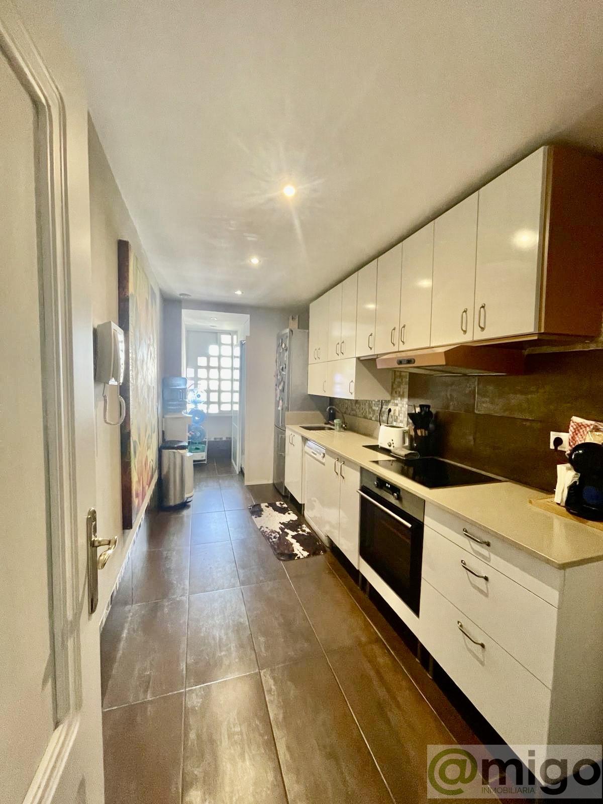 For sale of apartment in Marbella
