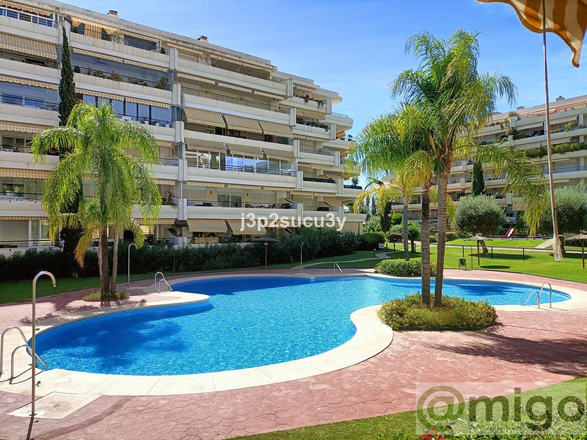 For sale of apartment in Marbella