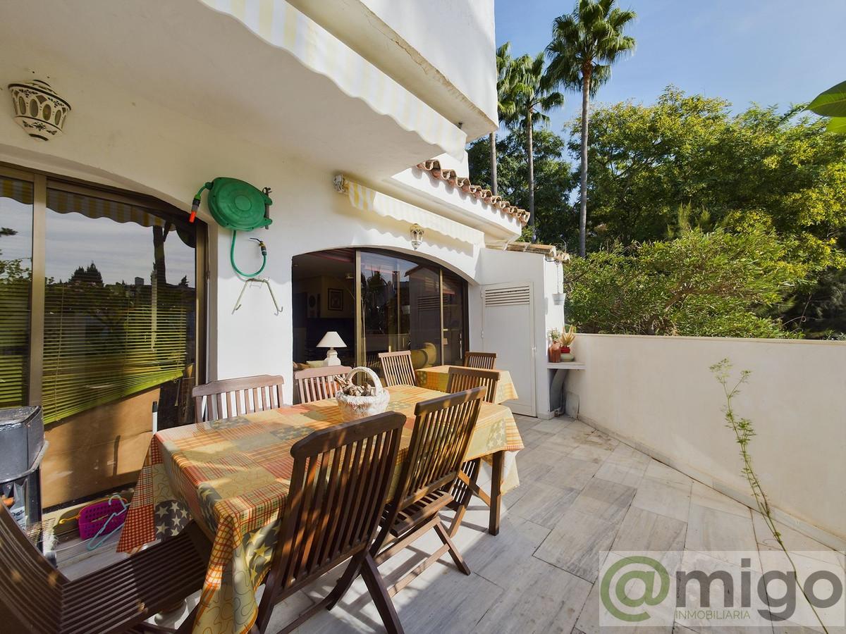 For sale of apartment in Marbella