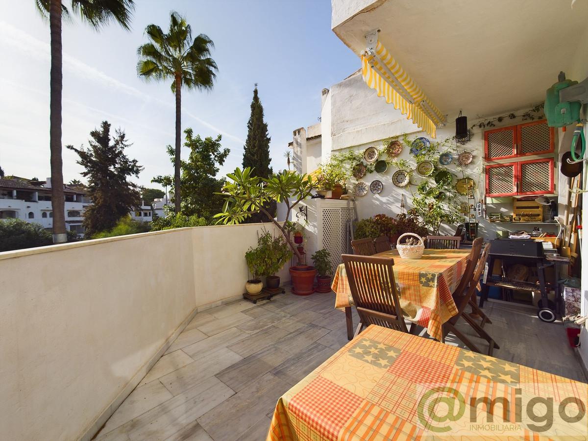 For sale of apartment in Marbella