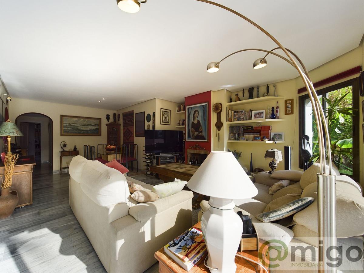 For sale of apartment in Marbella