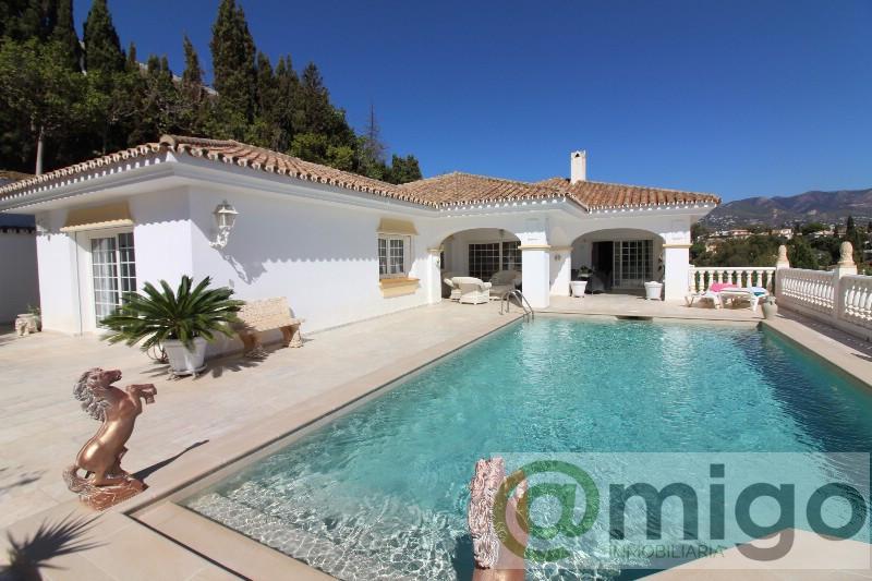 For sale of villa in Campo Mijas