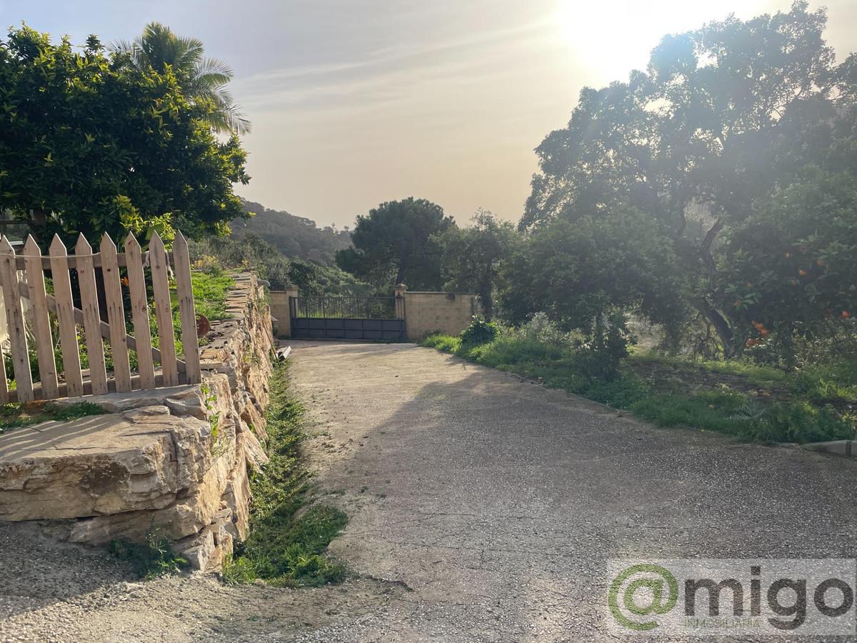 Venta de villa en Estepona