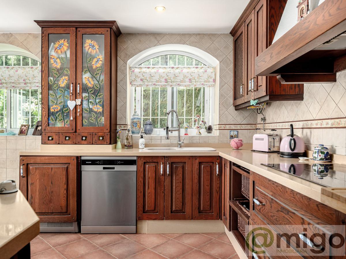 Venta de villa en Estepona