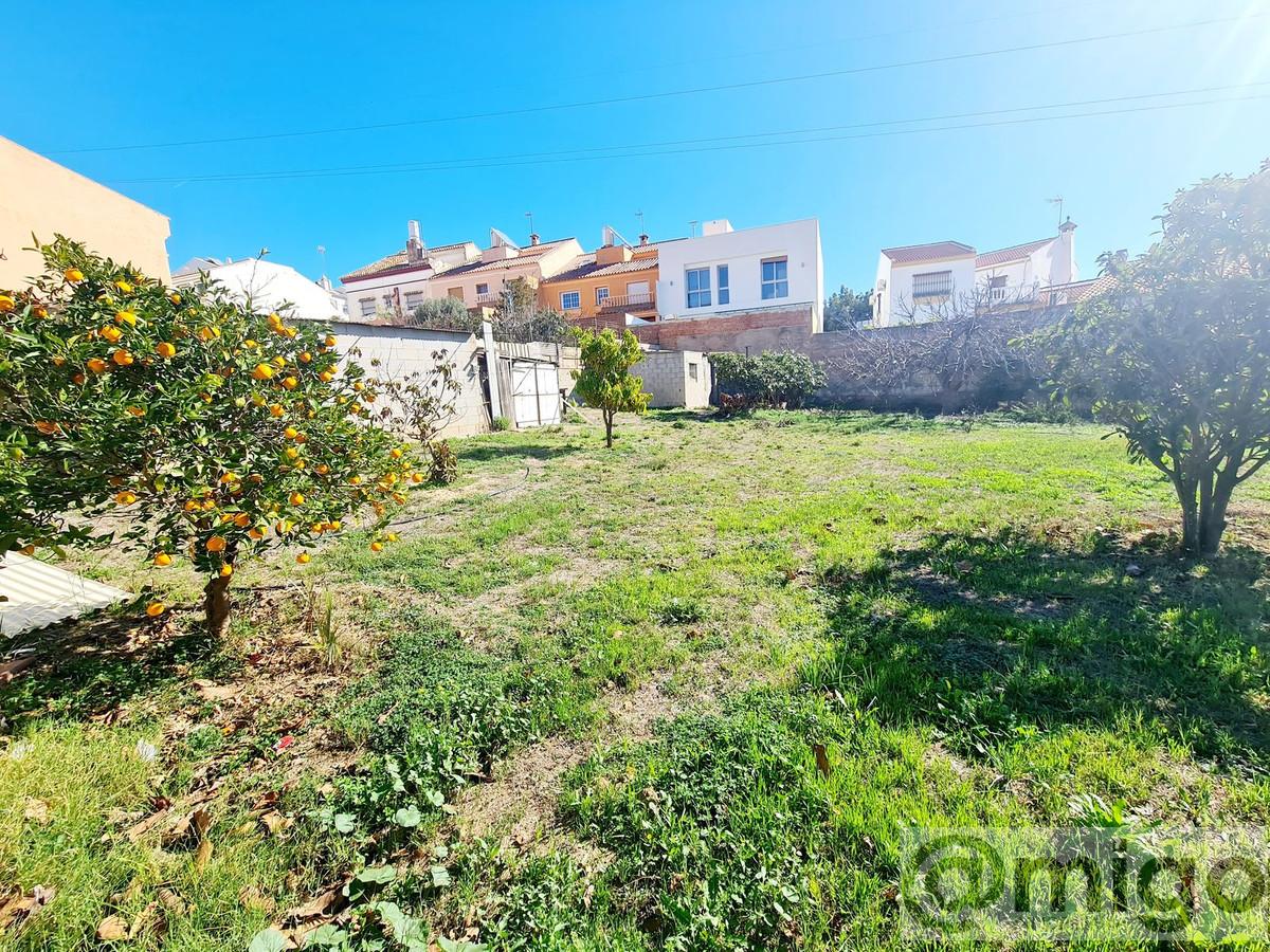 For sale of land in Fuengirola
