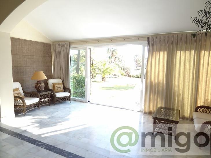 Venta de villa en Estepona