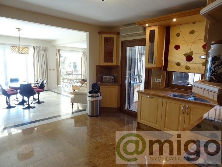 Venta de villa en Estepona