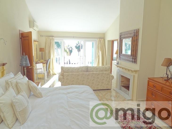 Venta de villa en Estepona