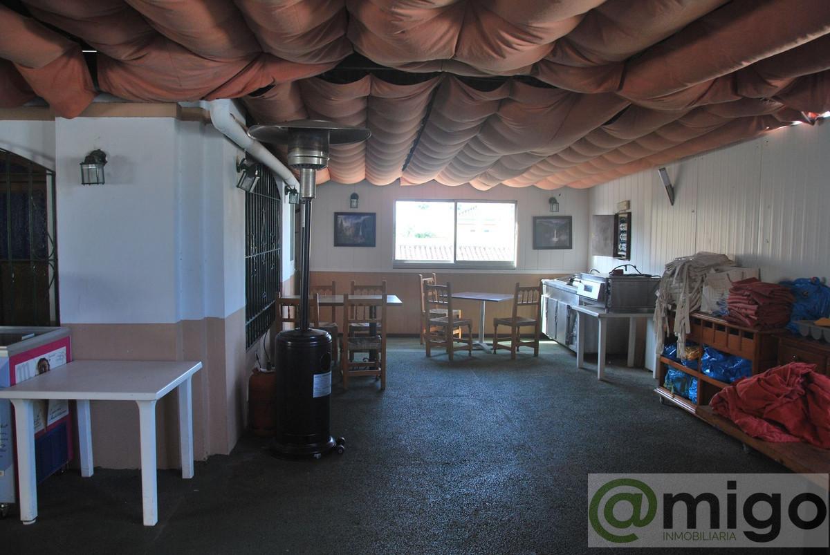 Venta de local en Marbella