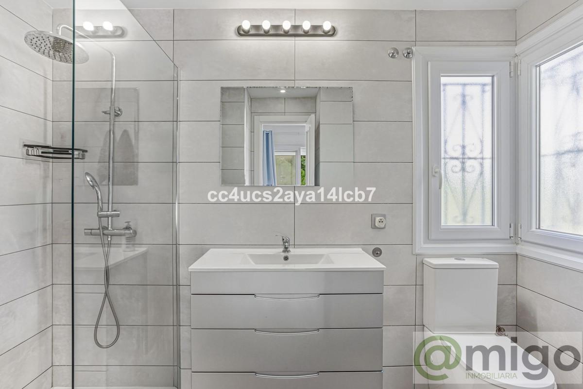 Venta de villa en Calahonda