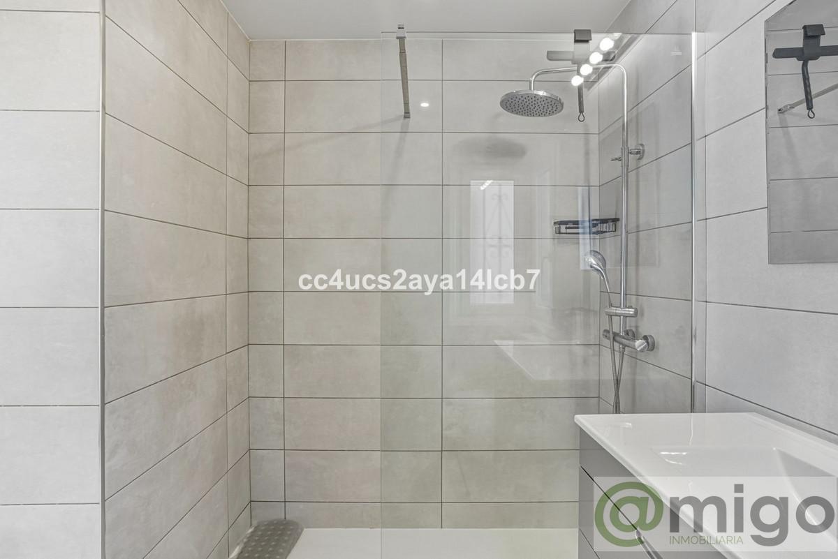 Venta de villa en Calahonda