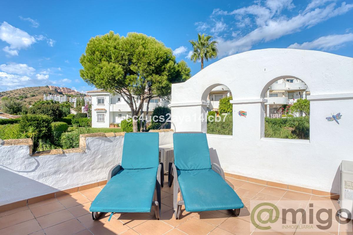 Venta de villa en Calahonda