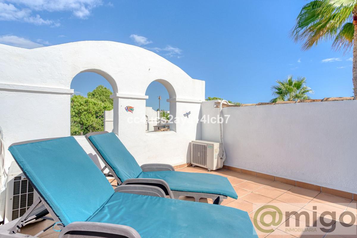 Venta de villa en Calahonda