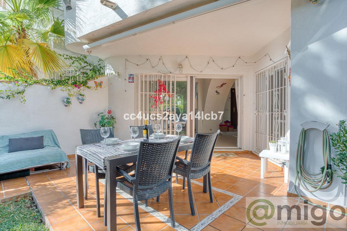 Venta de villa en Calahonda