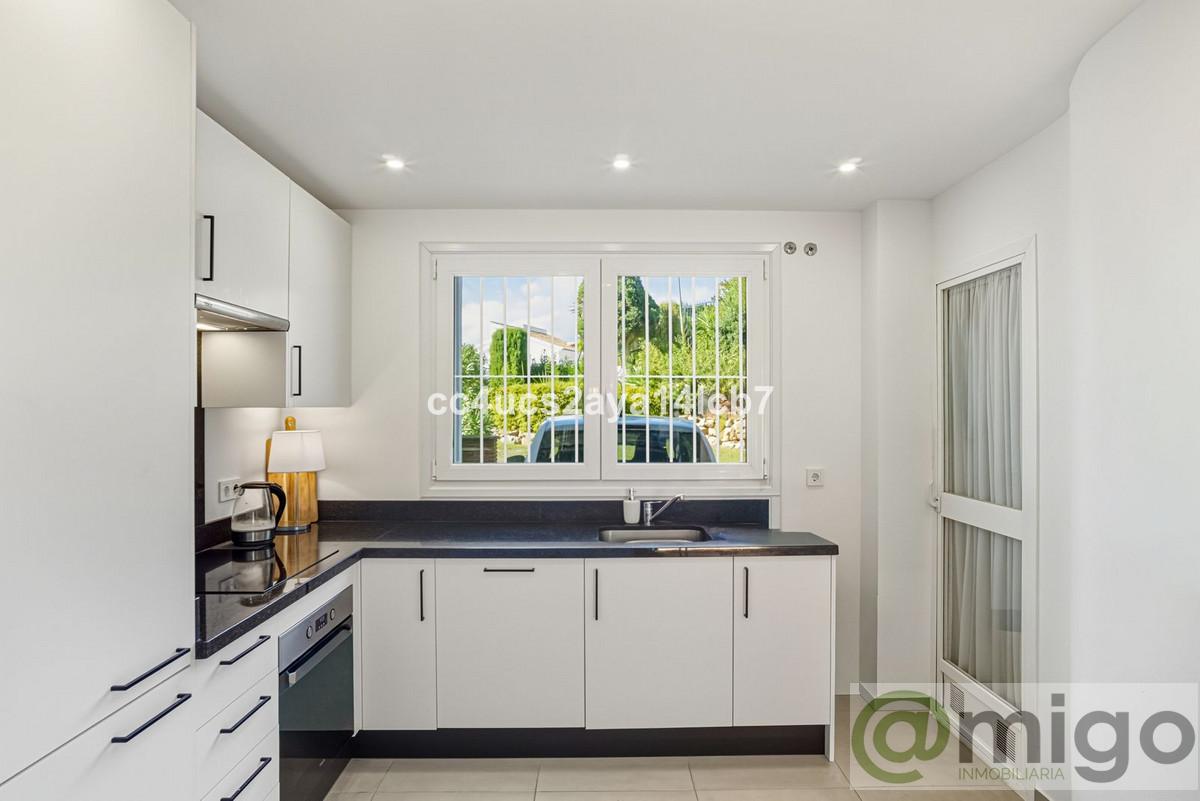 Venta de villa en Calahonda