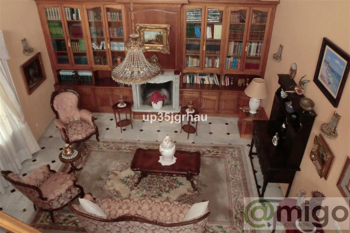 Venta de casa en Estepona