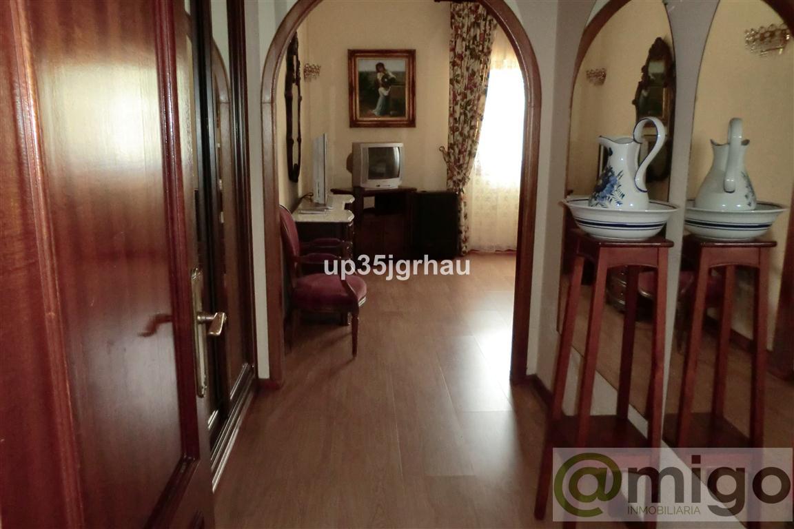 Venta de casa en Estepona