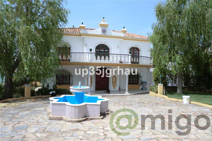 Venta de casa en Estepona