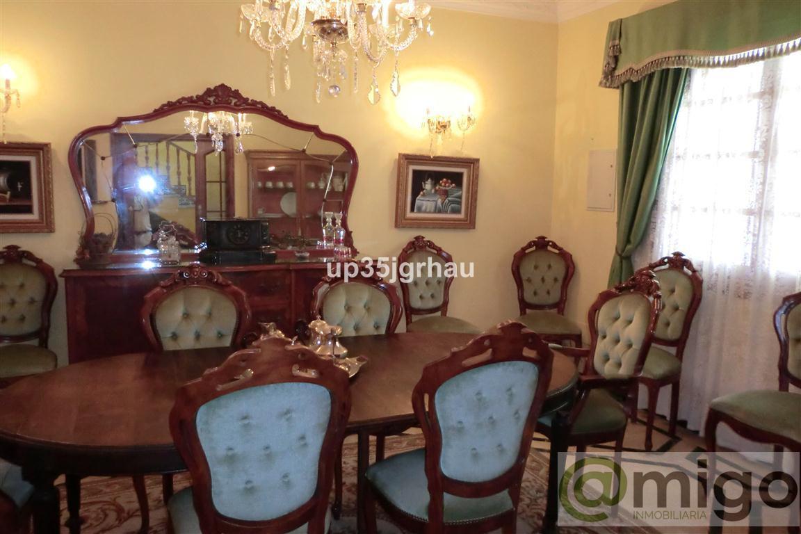 Venta de casa en Estepona