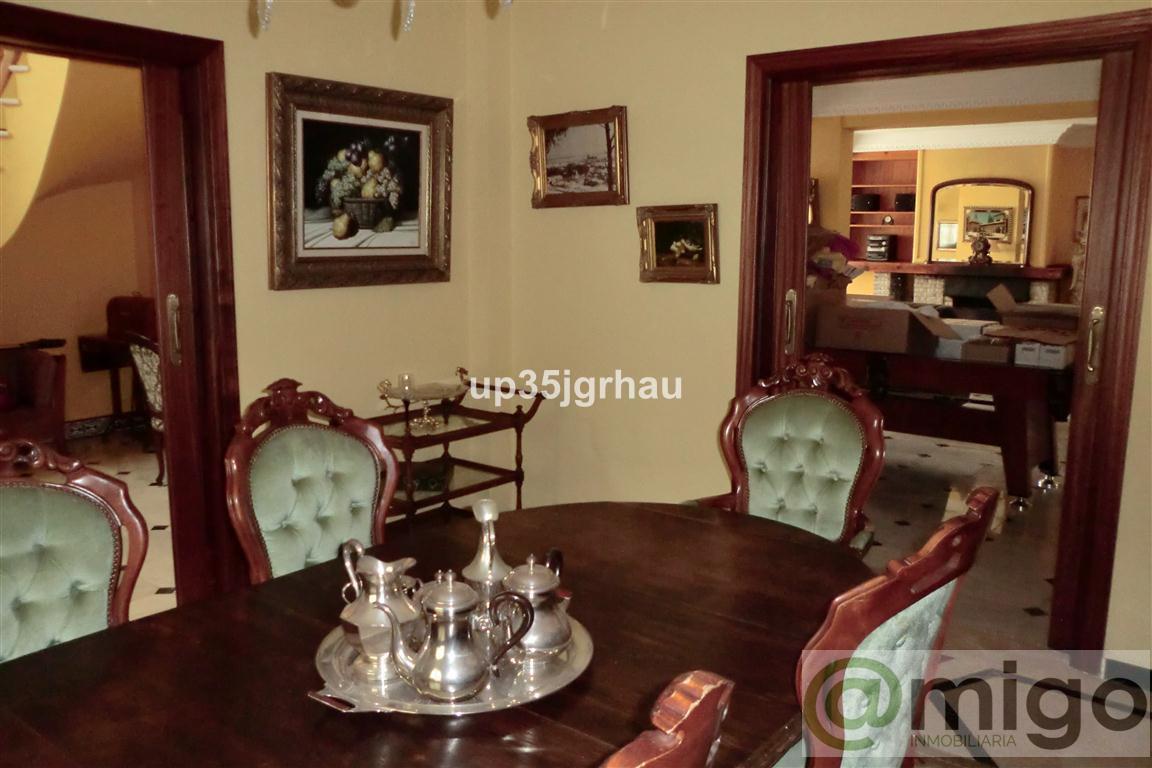 Venta de casa en Estepona