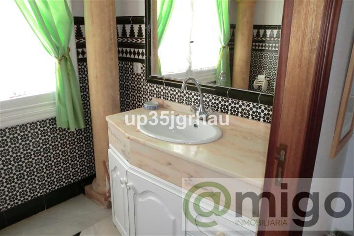 Venta de casa en Estepona