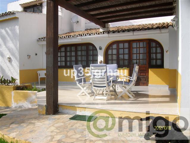 Venta de casa en Estepona