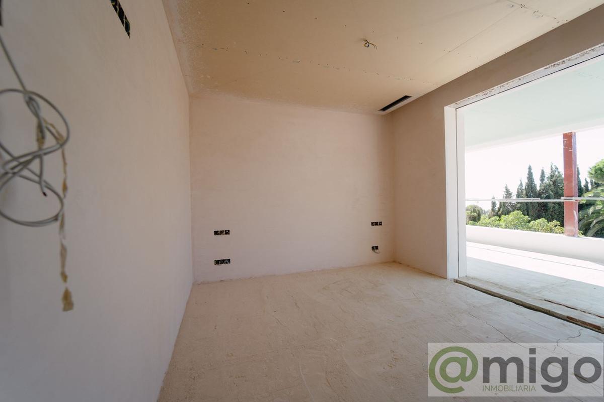 For sale of villa in Marbella
