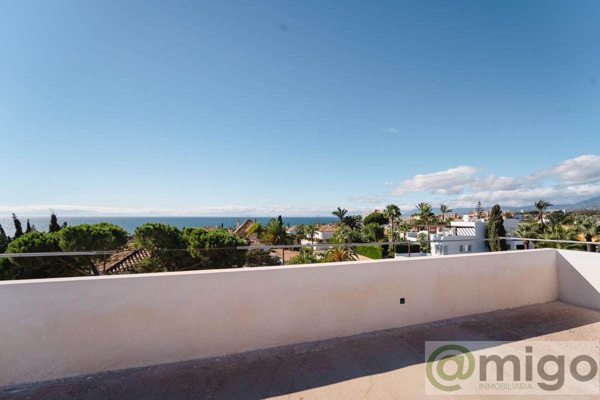 For sale of villa in Marbella
