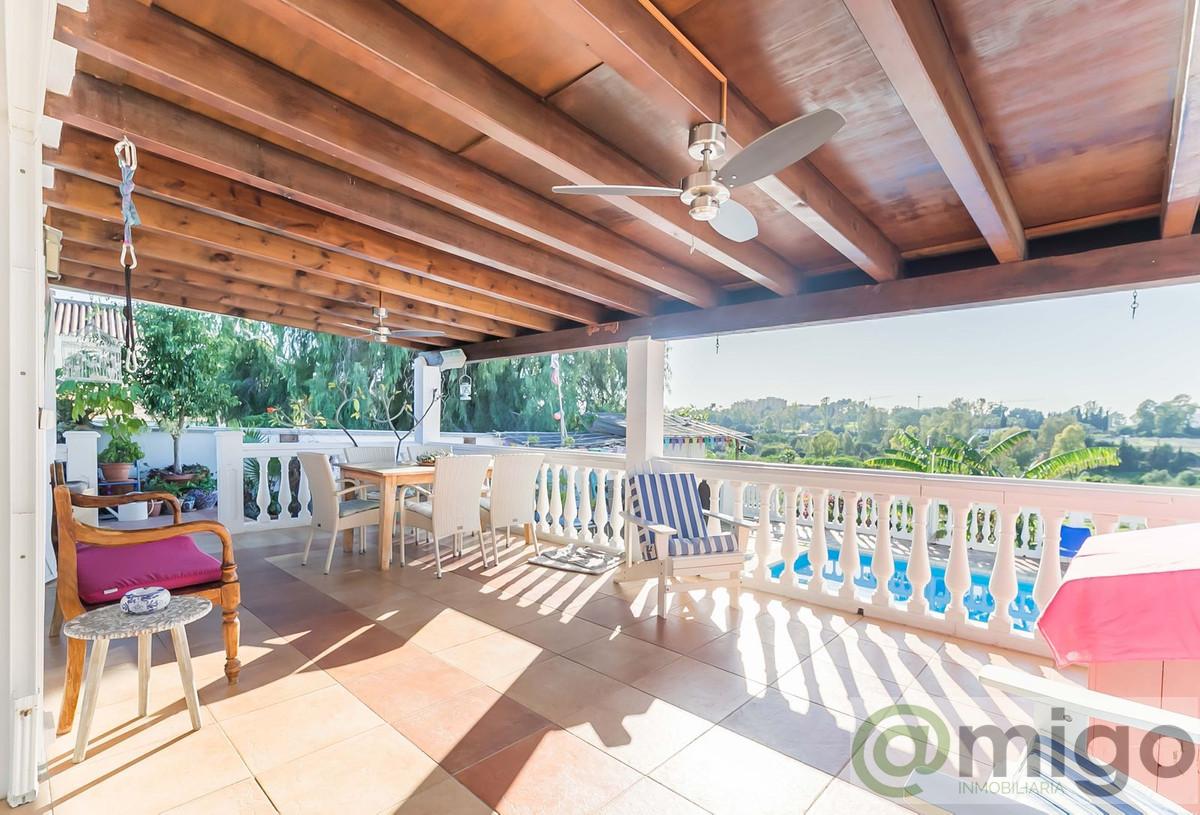 For sale of villa in Marbella
