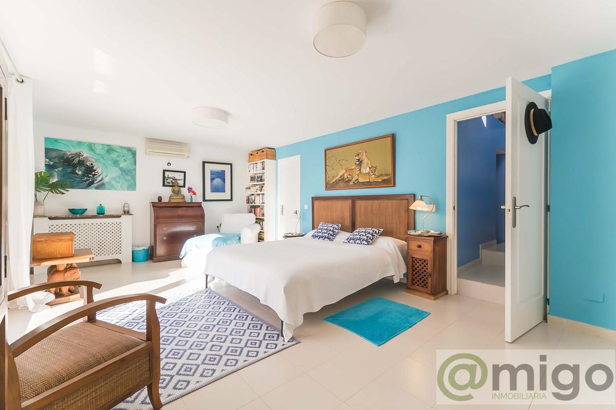 For sale of villa in Marbella