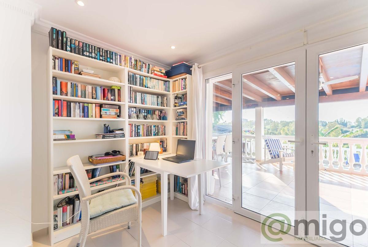 For sale of villa in Marbella