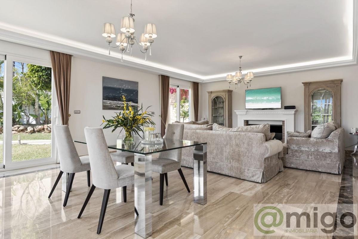For sale of villa in Marbella
