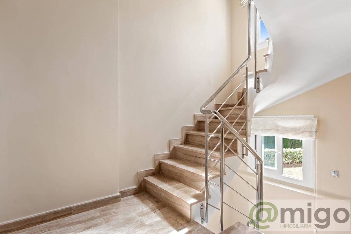 For sale of villa in Marbella