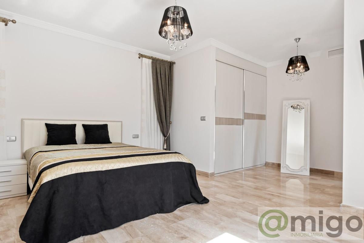 For sale of villa in Marbella