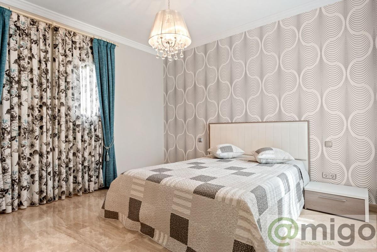 For sale of villa in Marbella