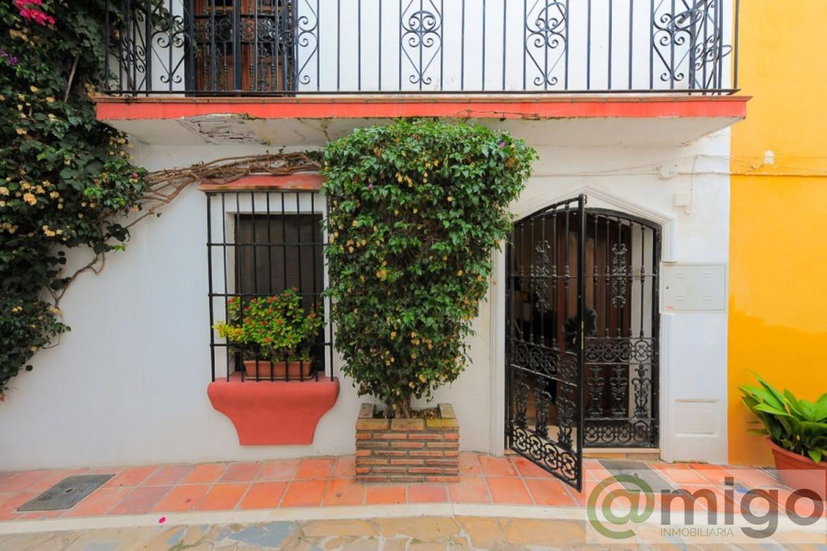 For sale of villa in Marbella