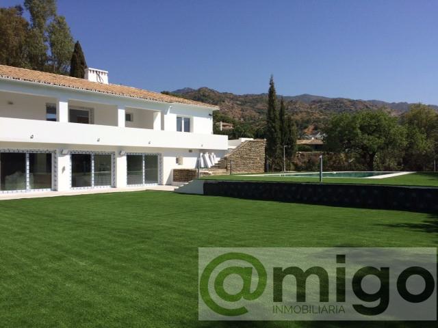 For sale of villa in Marbella