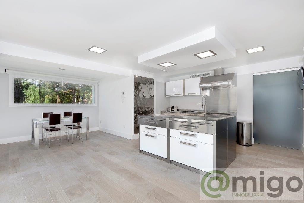 For sale of villa in Marbella