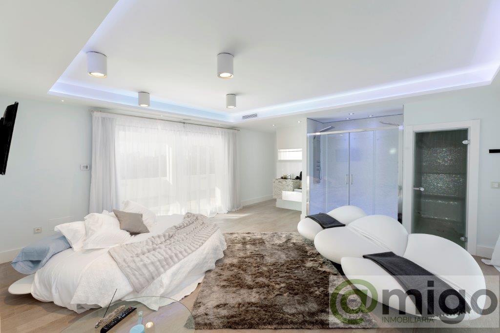 For sale of villa in Marbella