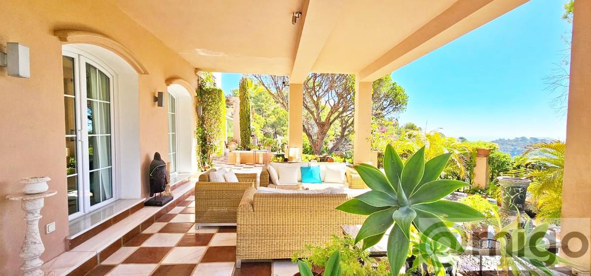 Venta de villa en Marbella